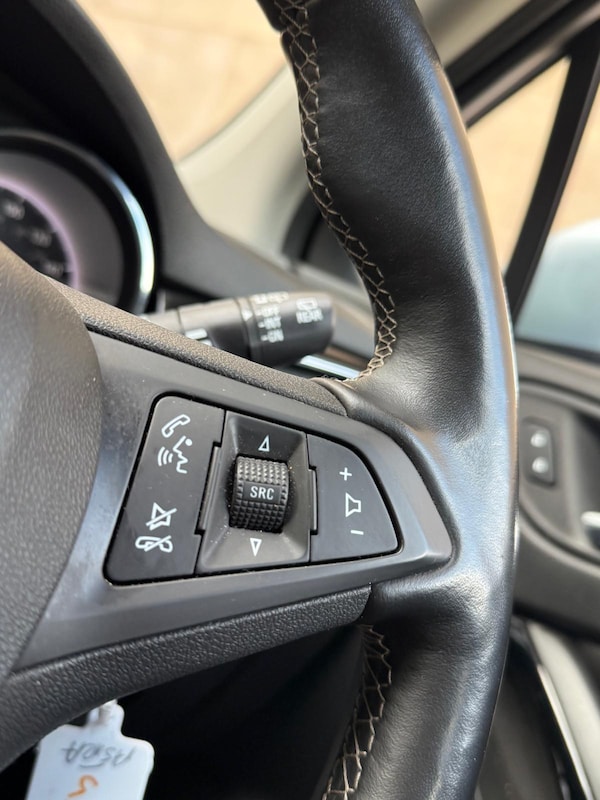 Used Vauxhall Astra 2018 for sale - 76251201: Photo 29