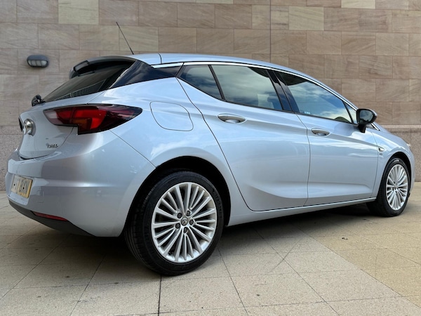 Used Vauxhall Astra 2018 for sale - 76251201: Photo 7