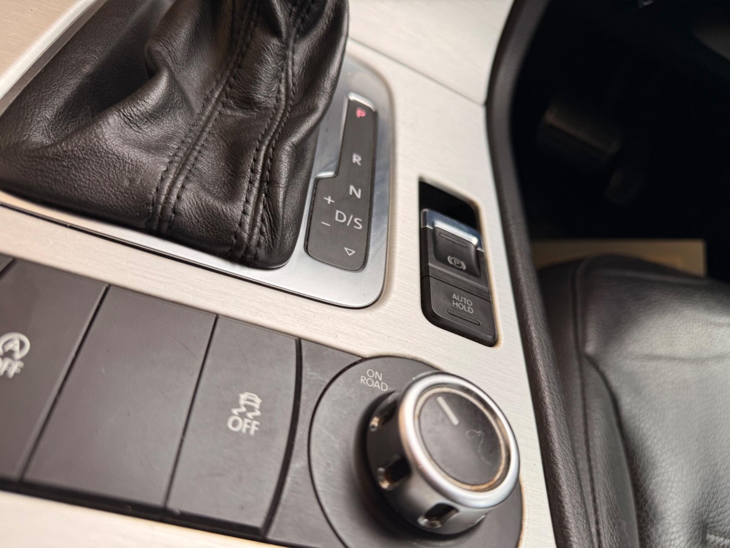 Used Volkswagen Touareg 2013 for sale - 76188844: Photo 16