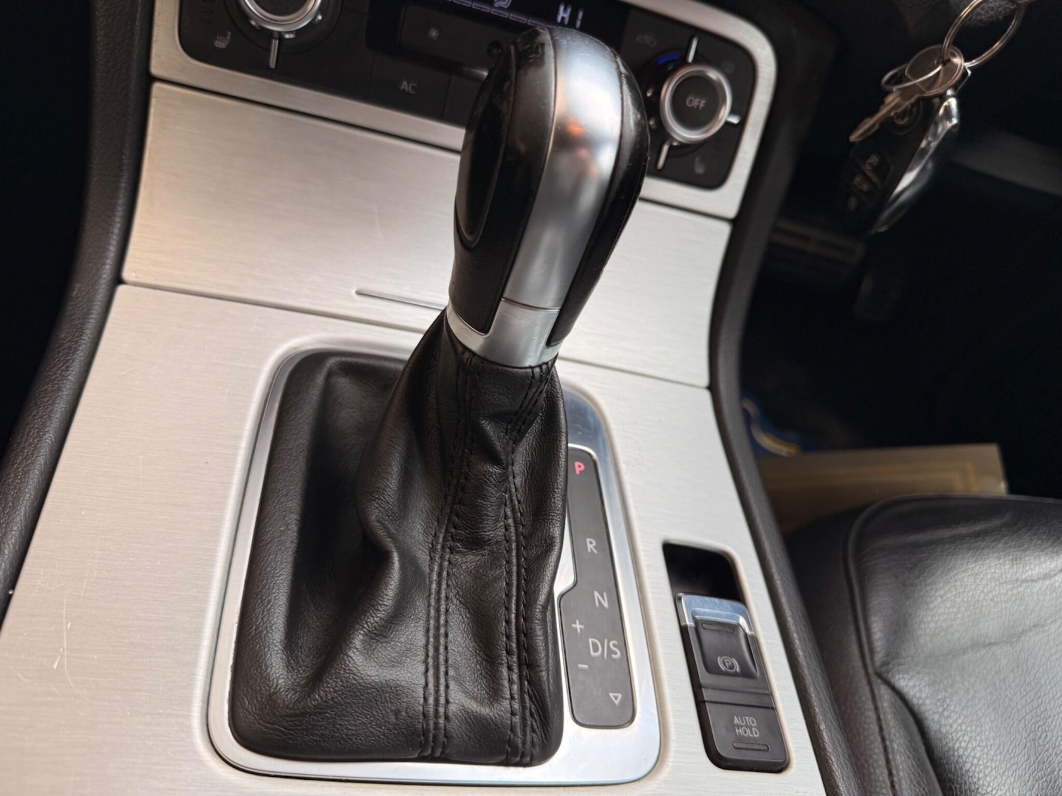 Used Volkswagen Touareg 2013 for sale - 76188844: Photo 17