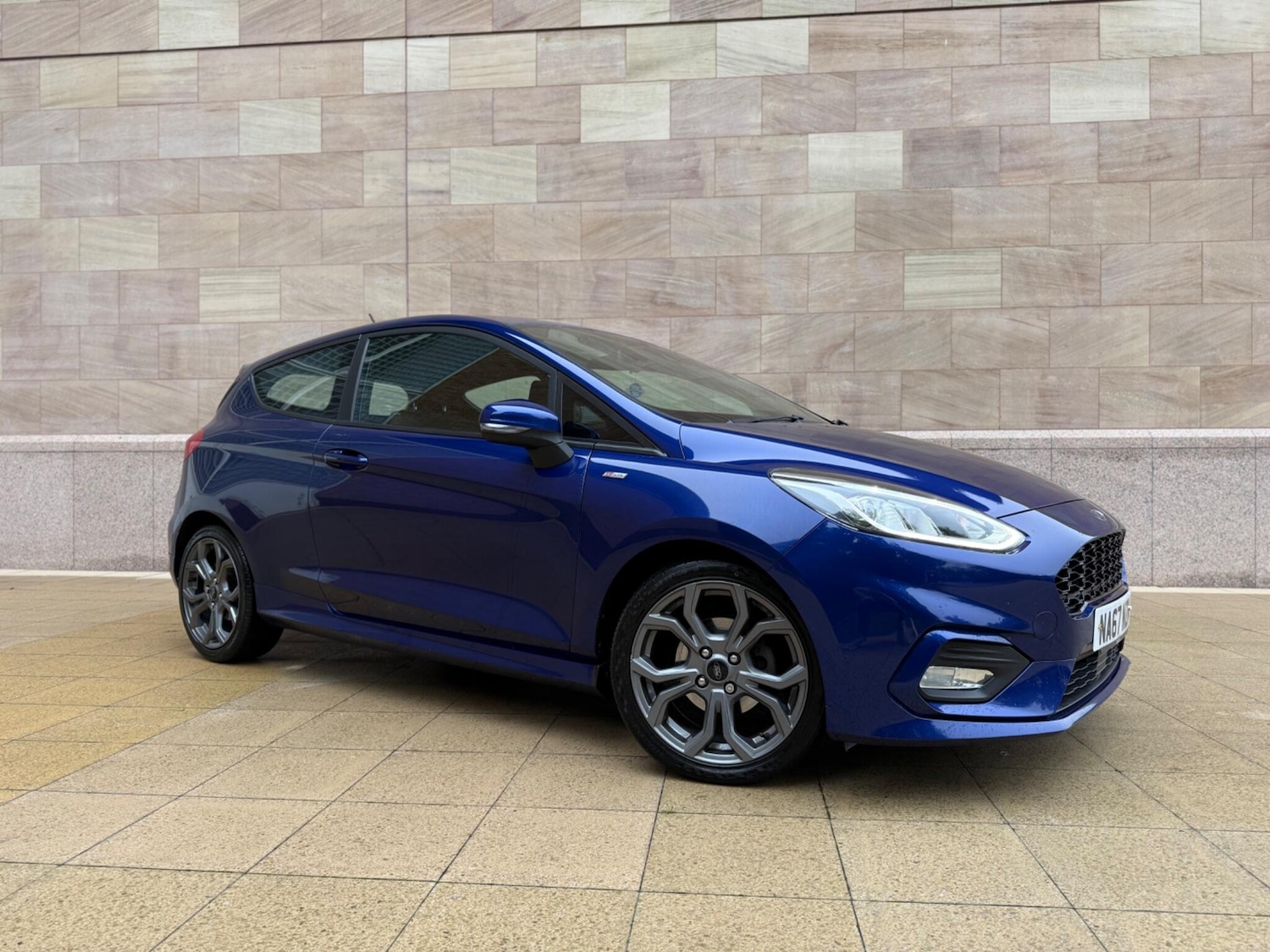 Used Ford Fiesta 2018 for sale - 76122349: Photo 1