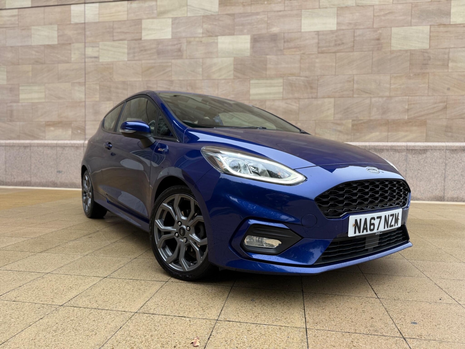 Used Ford Fiesta 2018 for sale - 76122349: Photo 3
