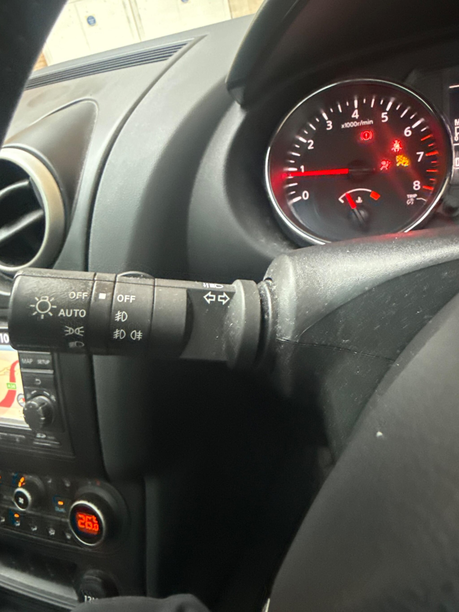 Used Nissan Qashqai 2011 for sale - 76562159: Photo 35