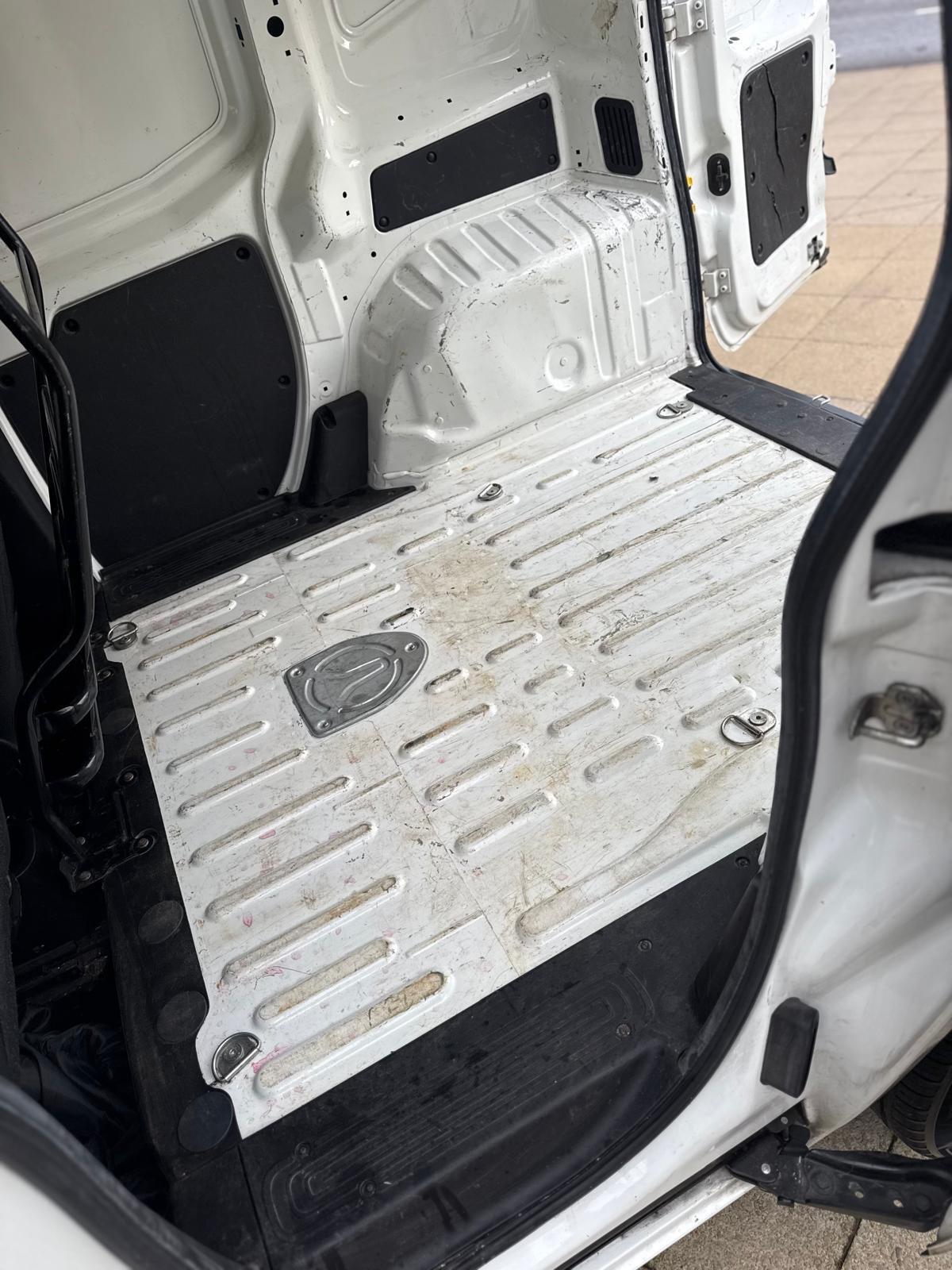 Used Fiat Fiorino for sale - 77280008: Photo 32