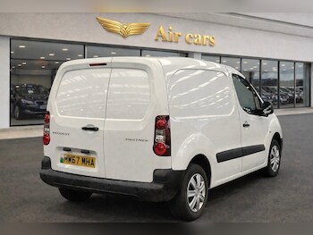 Used Peugeot Partner 2017 for sale - 77549783: Photo