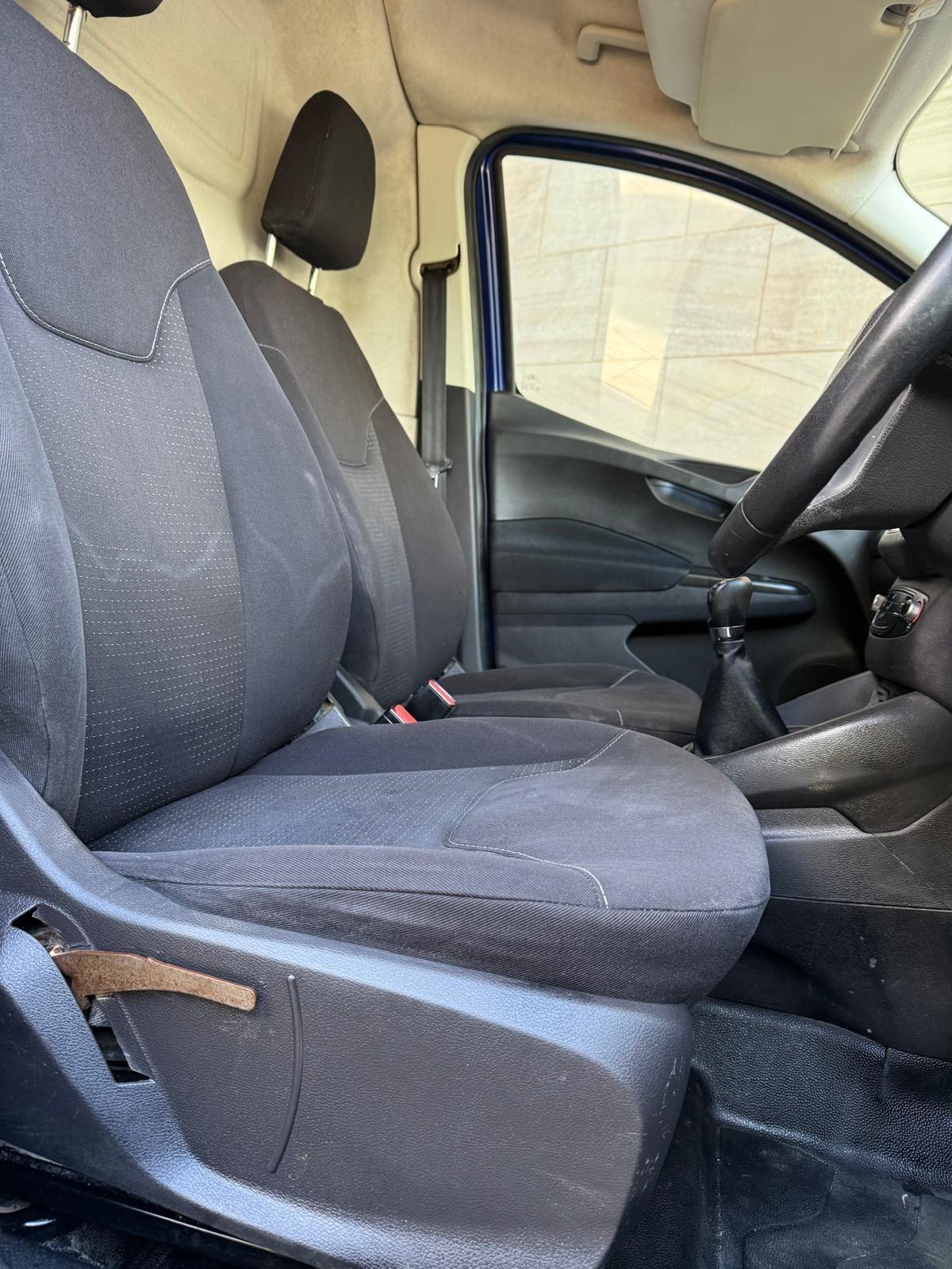 Used Ford Transit Courier 2015 for sale - 76432646: Photo 17