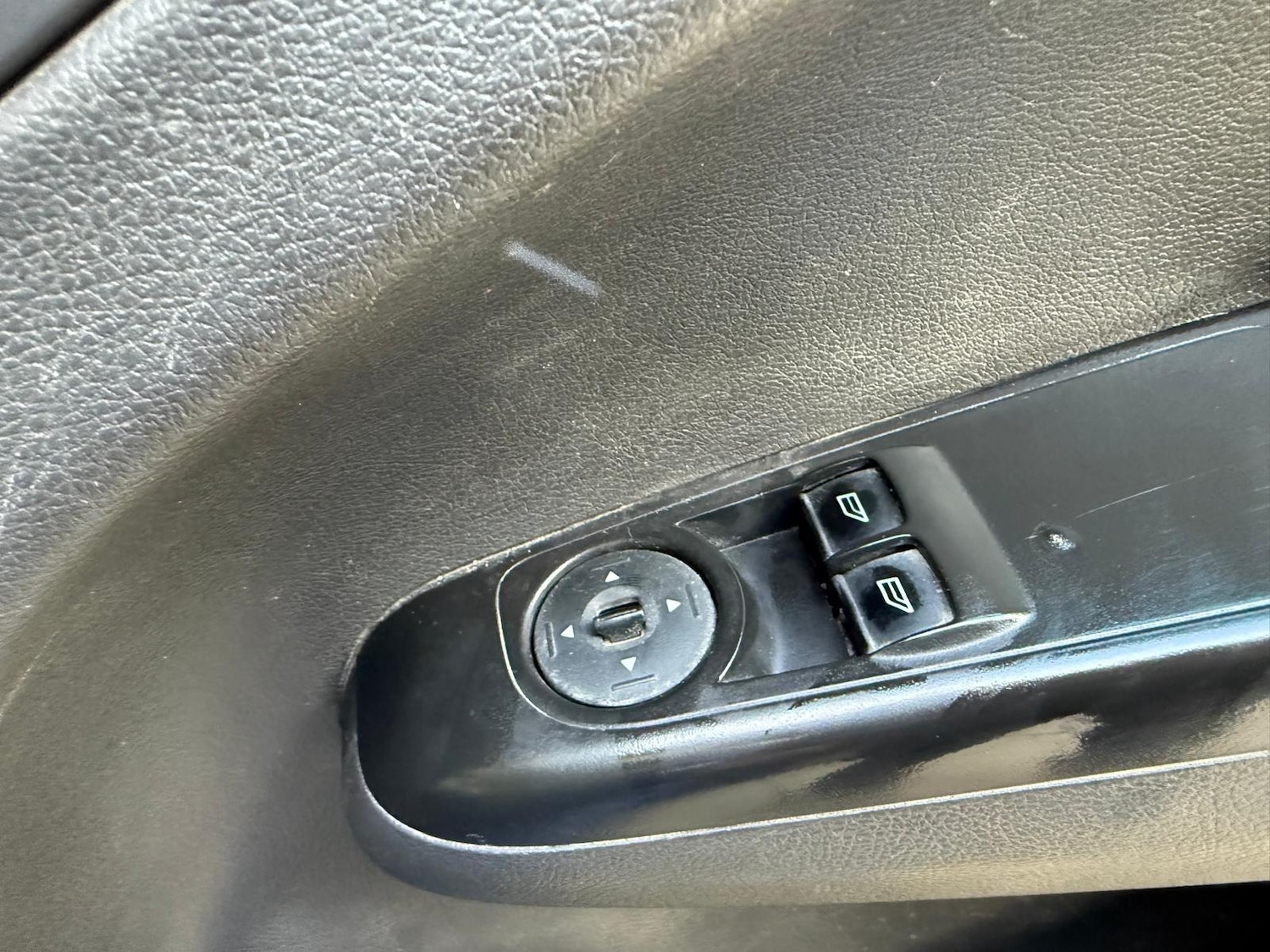 Used Ford Transit Courier 2015 for sale - 76432646: Photo 18