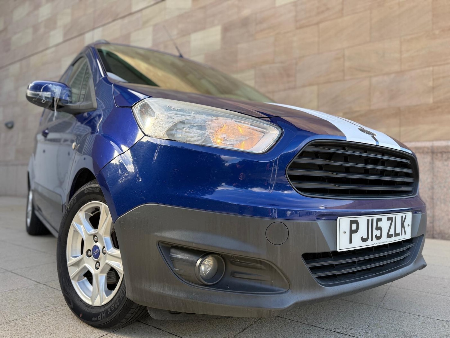 Used Ford Transit Courier 2015 for sale - 76432646: Photo 9