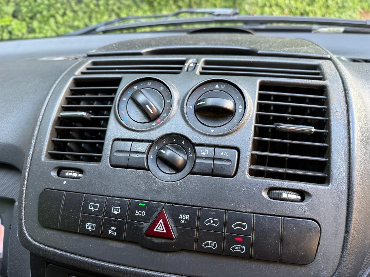 Used Mercedes-Benz Vito 2014 for sale - 77143325: Photo 18