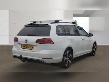 Used Volkswagen Golf 2018 for sale - 78430486: Photo