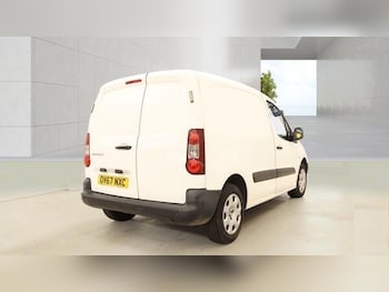 Used Peugeot Partner 2017 for sale - 79132688: Photo