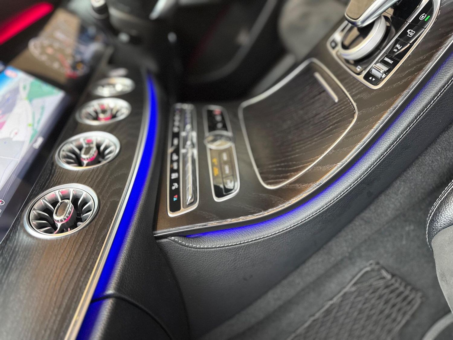 Used Mercedes-Benz E Class 2020 for sale - 76743162: Photo 29