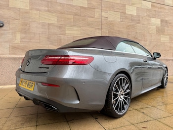 Used Mercedes-Benz E Class 2020 for sale - 76743162: Photo