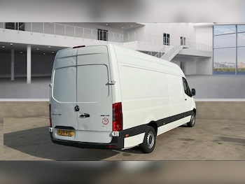 Used Mercedes-Benz Sprinter 2021 for sale - 77824256: Photo