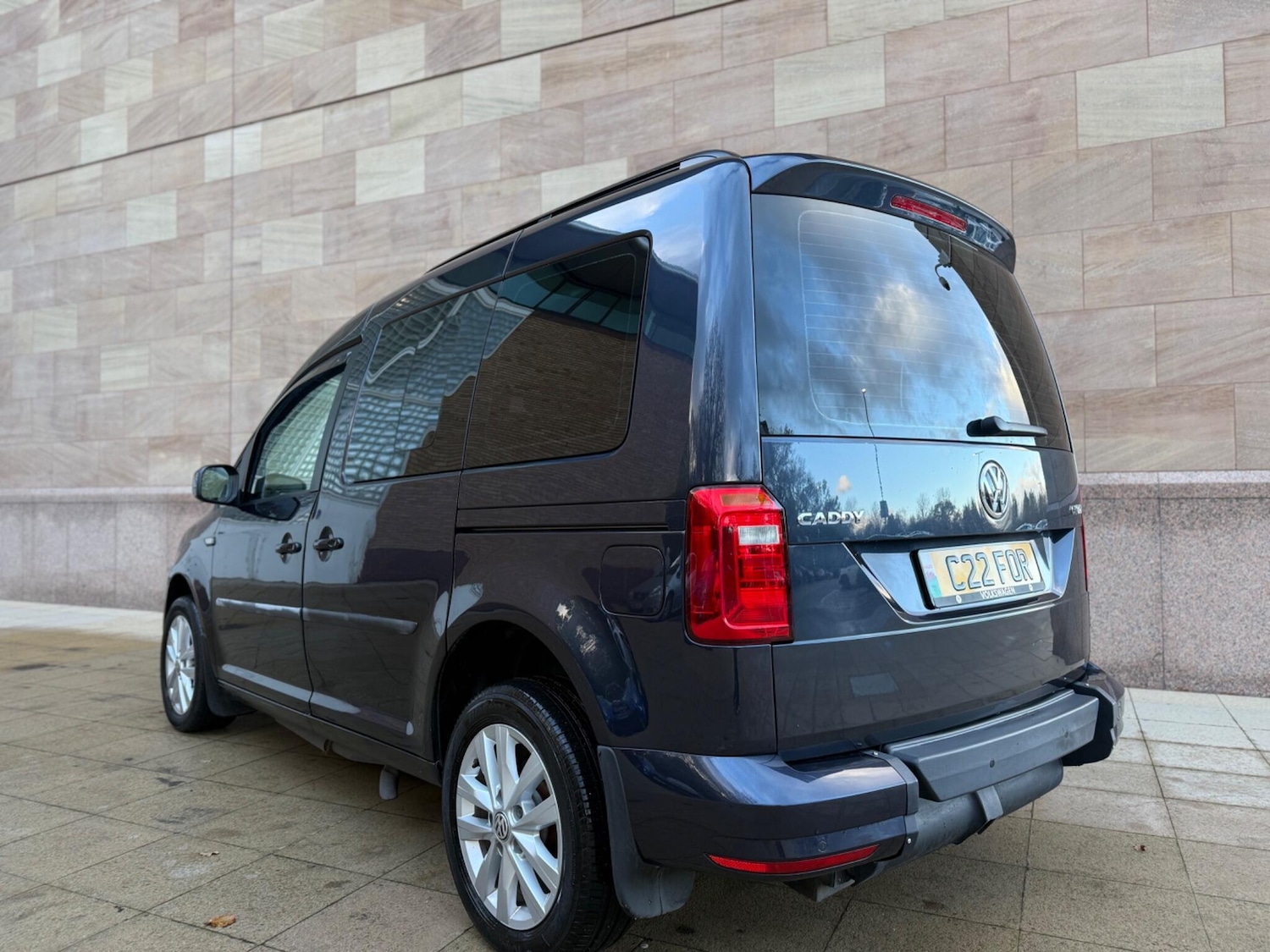 Used Volkswagen Caddy Life 2016 for sale - 76645452: Photo 12