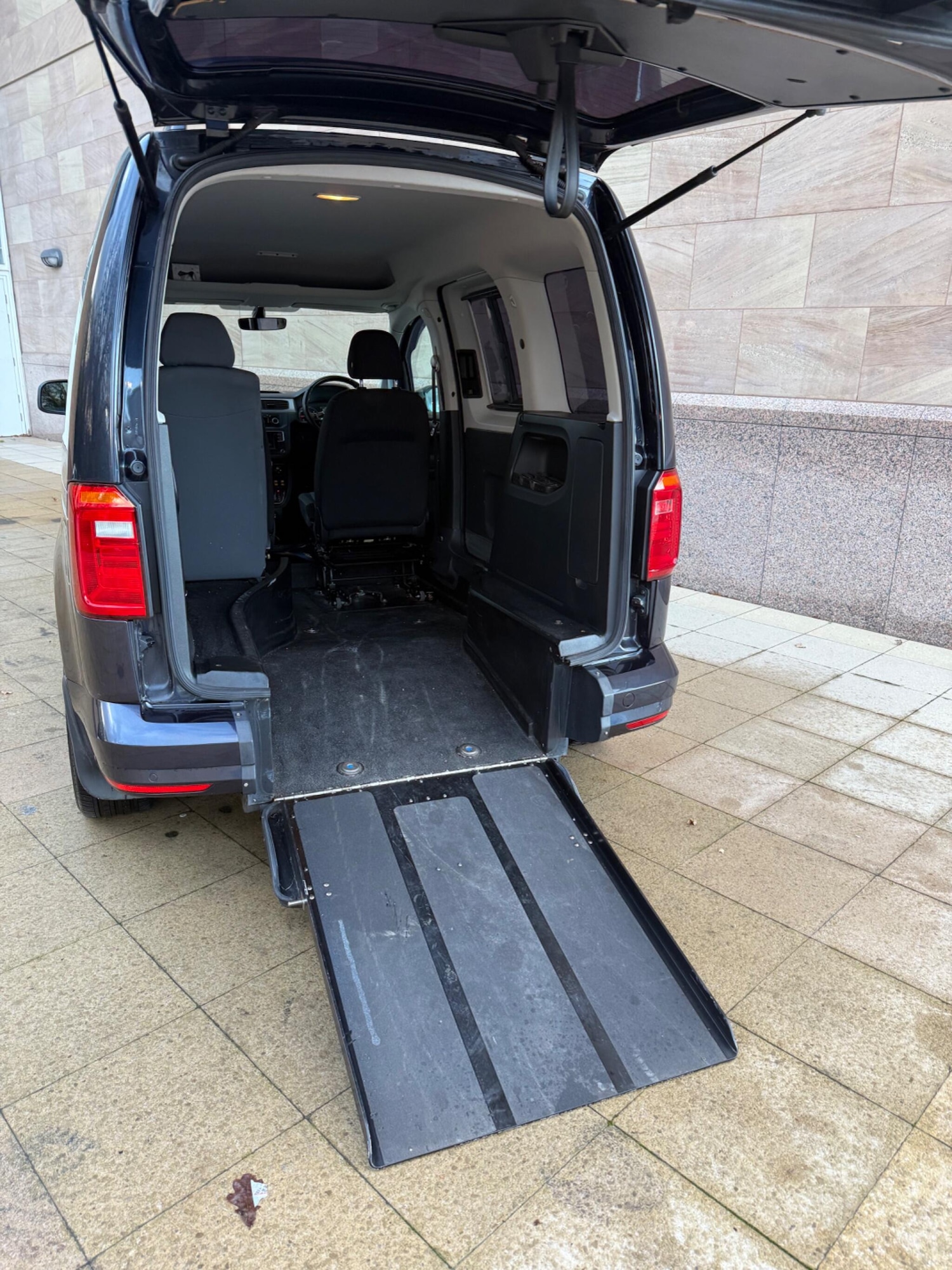 Used Volkswagen Caddy Life 2016 for sale - 76645452: Photo 16