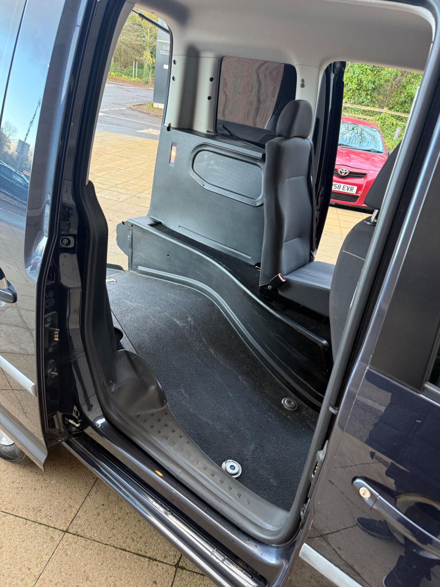 Used Volkswagen Caddy Life 2016 for sale - 76645452: Photo 22