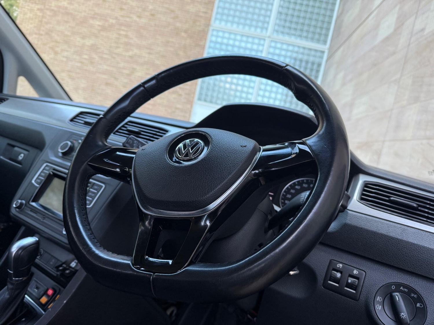 Used Volkswagen Caddy Life 2016 for sale - 76645452: Photo 24