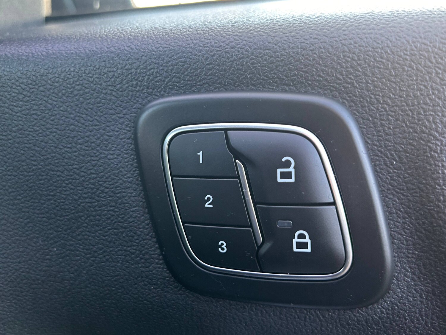 Used Ford Kuga 2025 for sale - 76649803: Photo 21