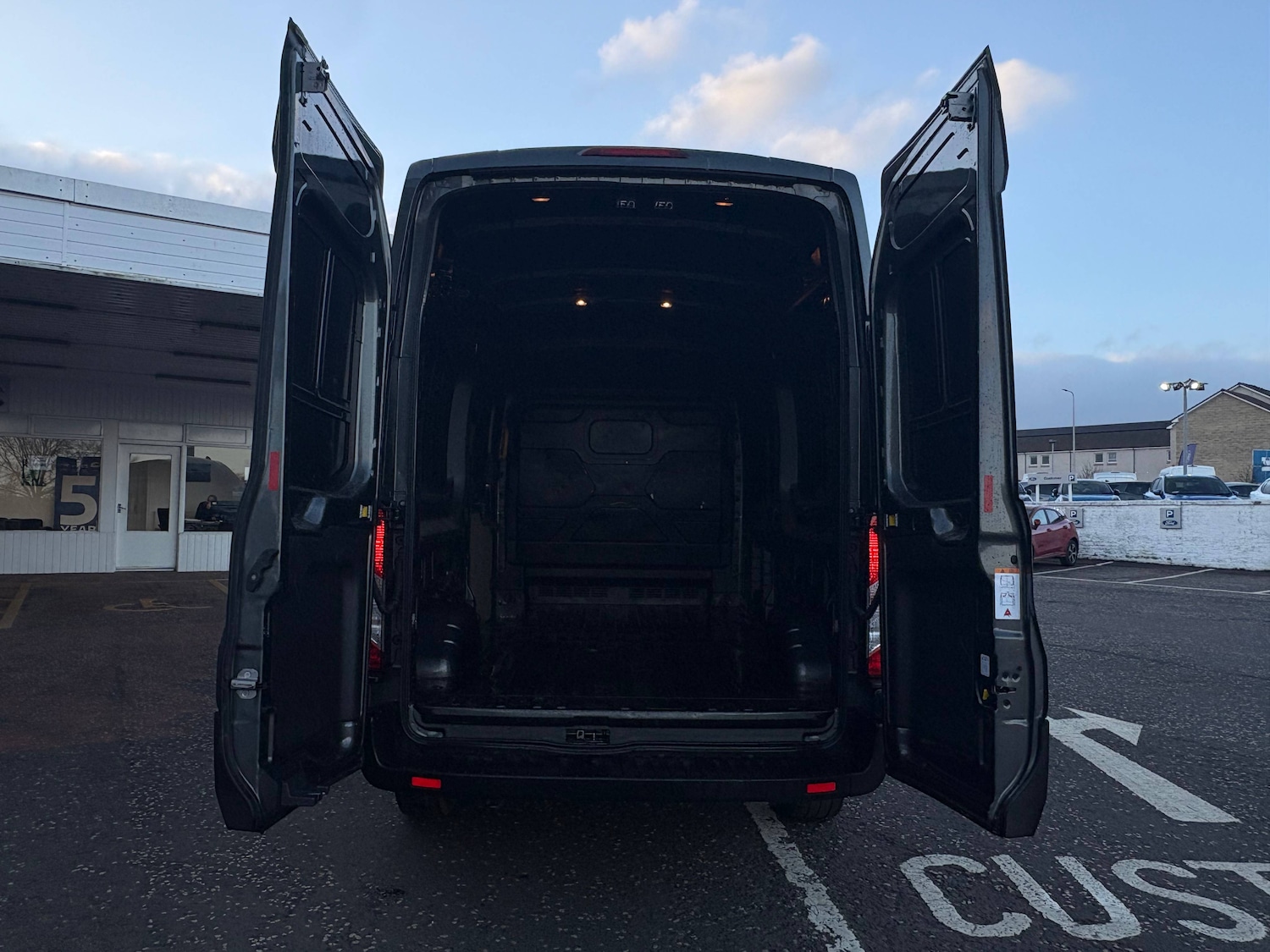 Used Ford Transit 2024 for sale - 77919147: Photo 28