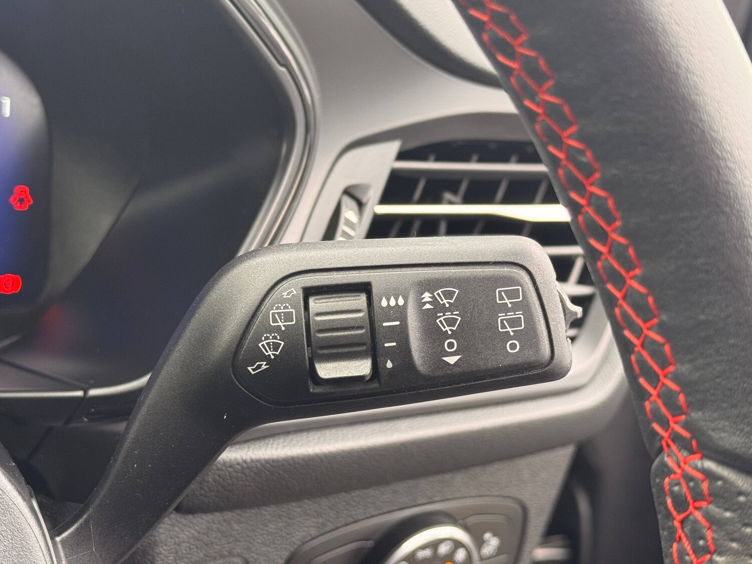 Used Ford Focus for sale - 77989408: Photo 30