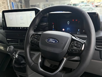 Used Ford Transit Custom 2024 for sale - 77533632: Photo