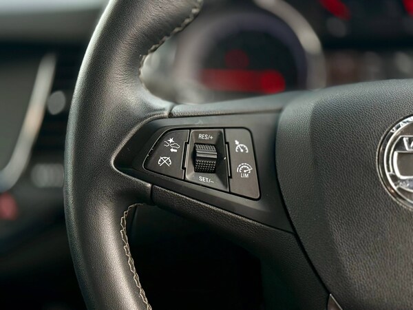 Used Vauxhall Astra 2020 for sale - 76088592: Photo 12