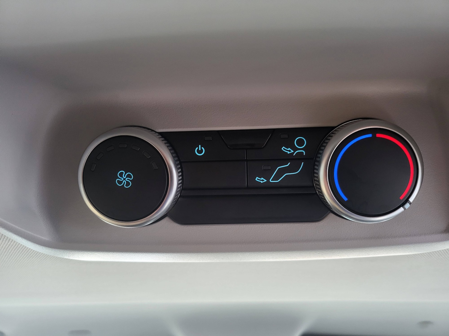 Used Ford Tourneo Custom 2025 for sale - 77831996: Photo 10