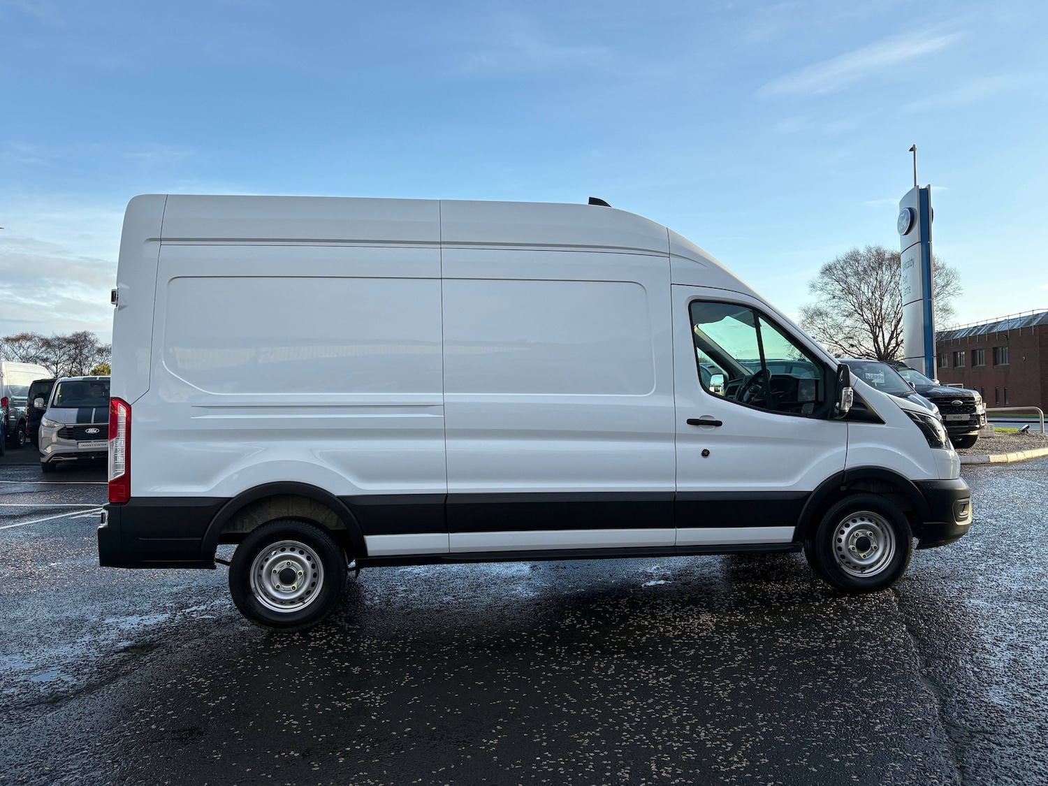 Used Ford Transit 2022 for sale - 77012349: Photo 3