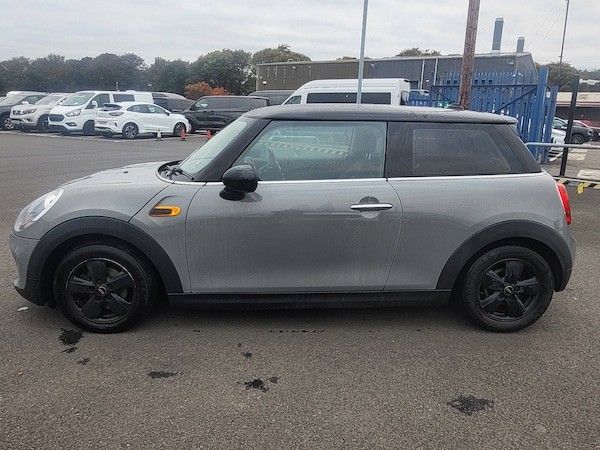 Used MINI Hatch 2017 for sale - 76302996: Photo 5