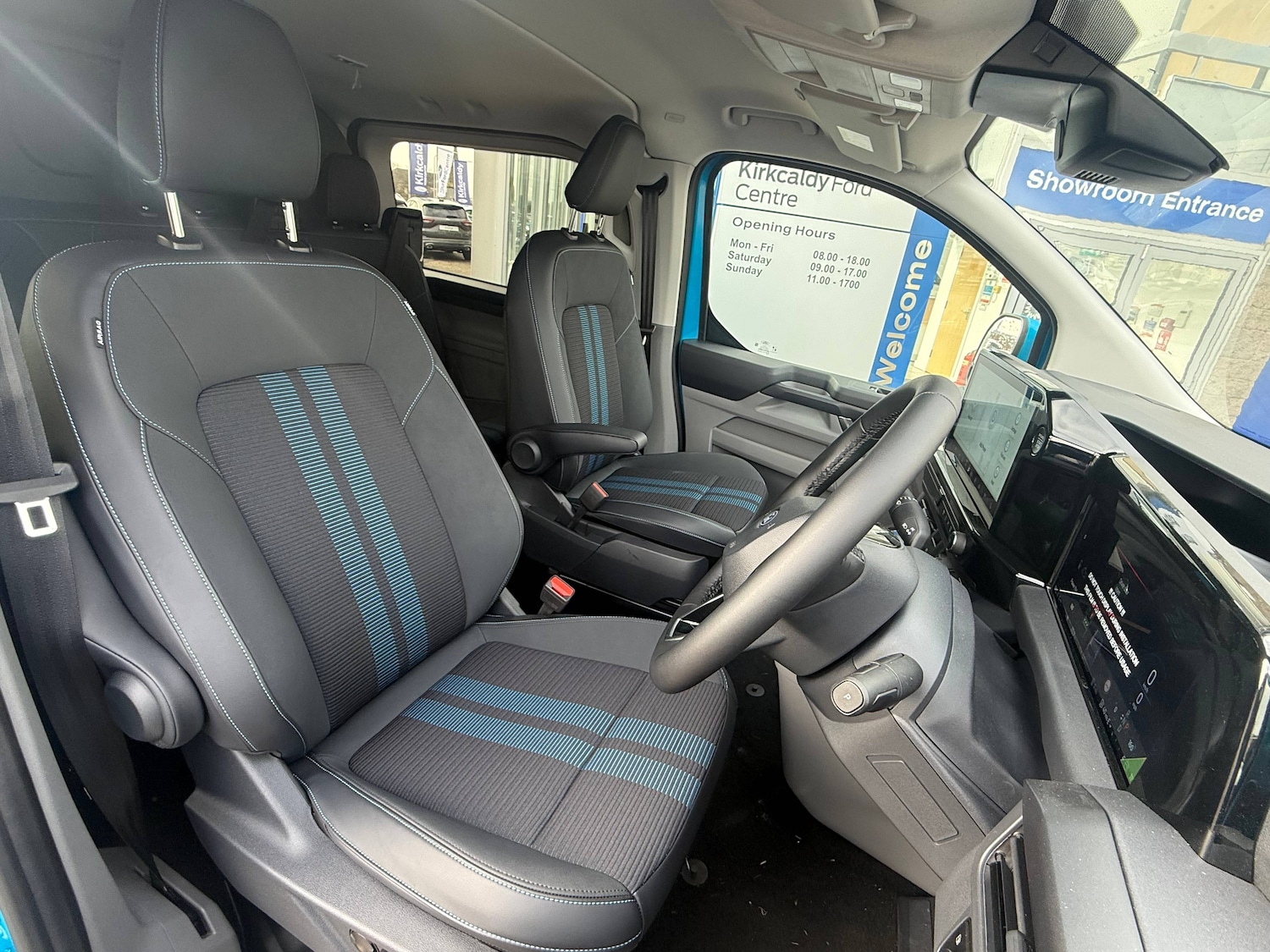 Used Ford Transit Custom 2025 for sale - 78176151: Photo 8