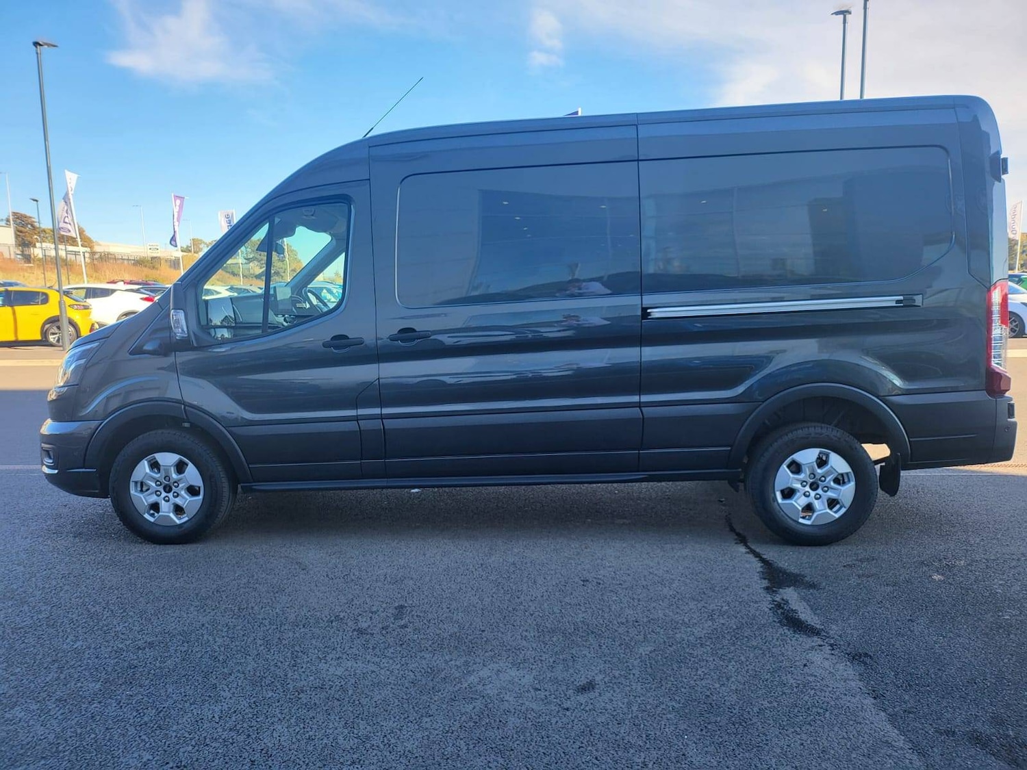 Used Ford Transit 2025 for sale - 76566498: Photo 3