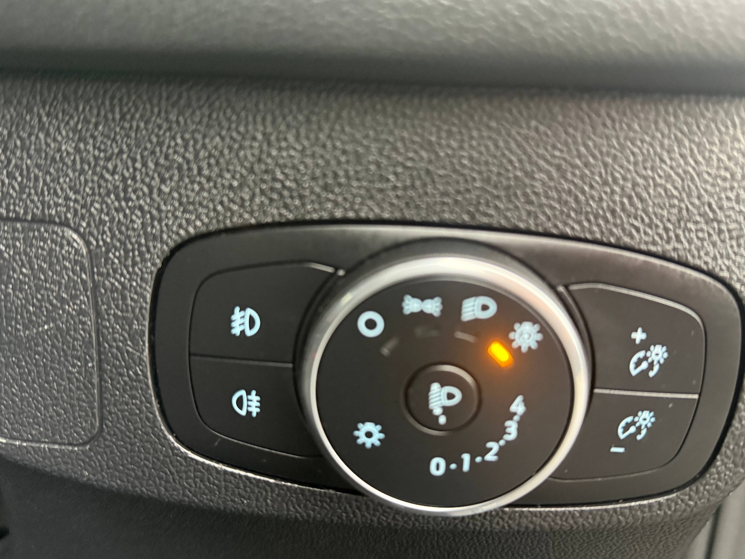 Used Ford Focus 2022 for sale - 77850577: Photo 25