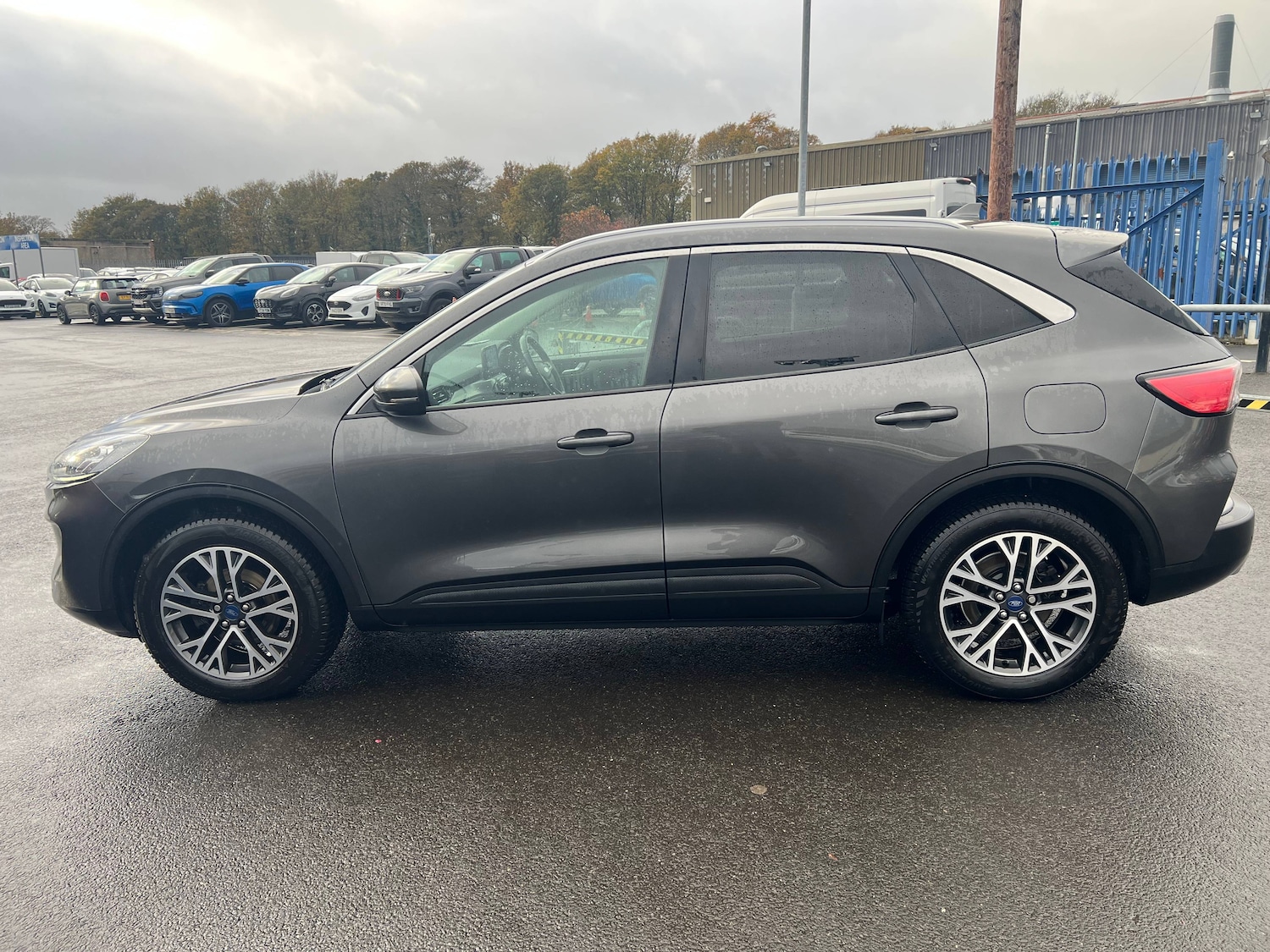 Used Ford Kuga 2021 for sale - 76403408: Photo 4