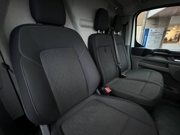 Used Ford Transit Custom 2023 for sale - 76264350: Photo 12