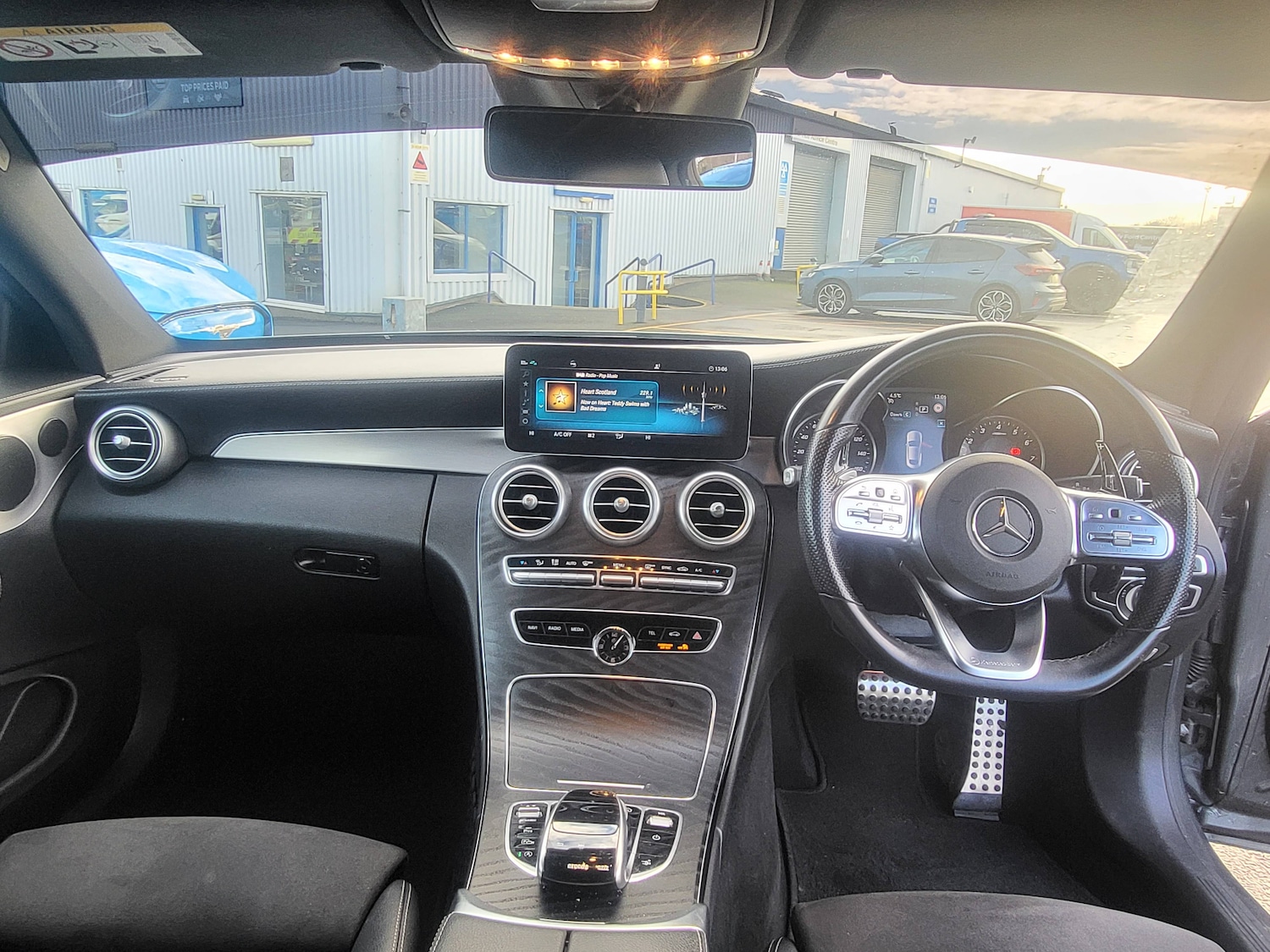 Used Mercedes-Benz C Class for sale - 77160110: Photo 9