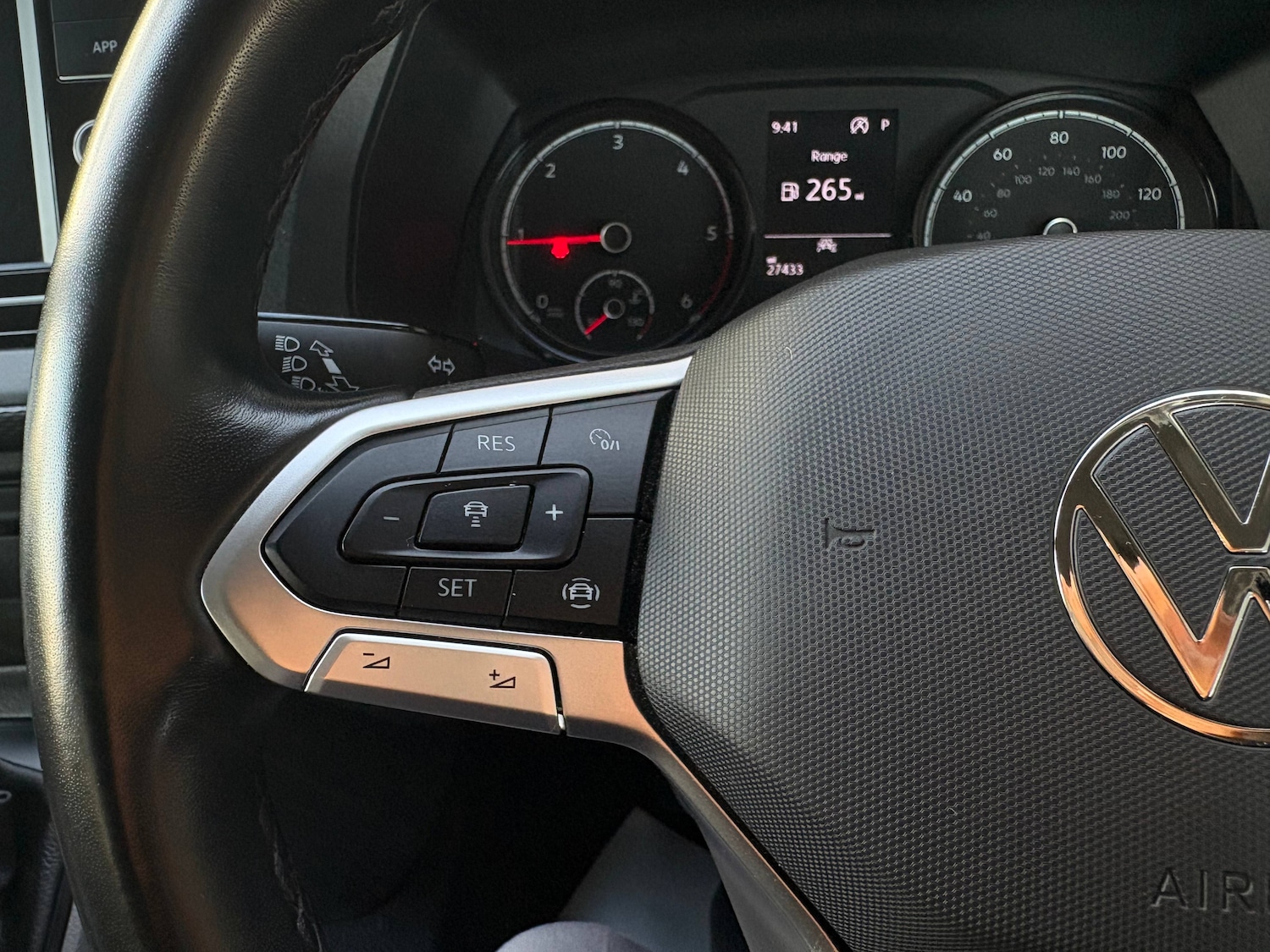 Used Volkswagen Transporter 2023 for sale - 77352201: Photo 13