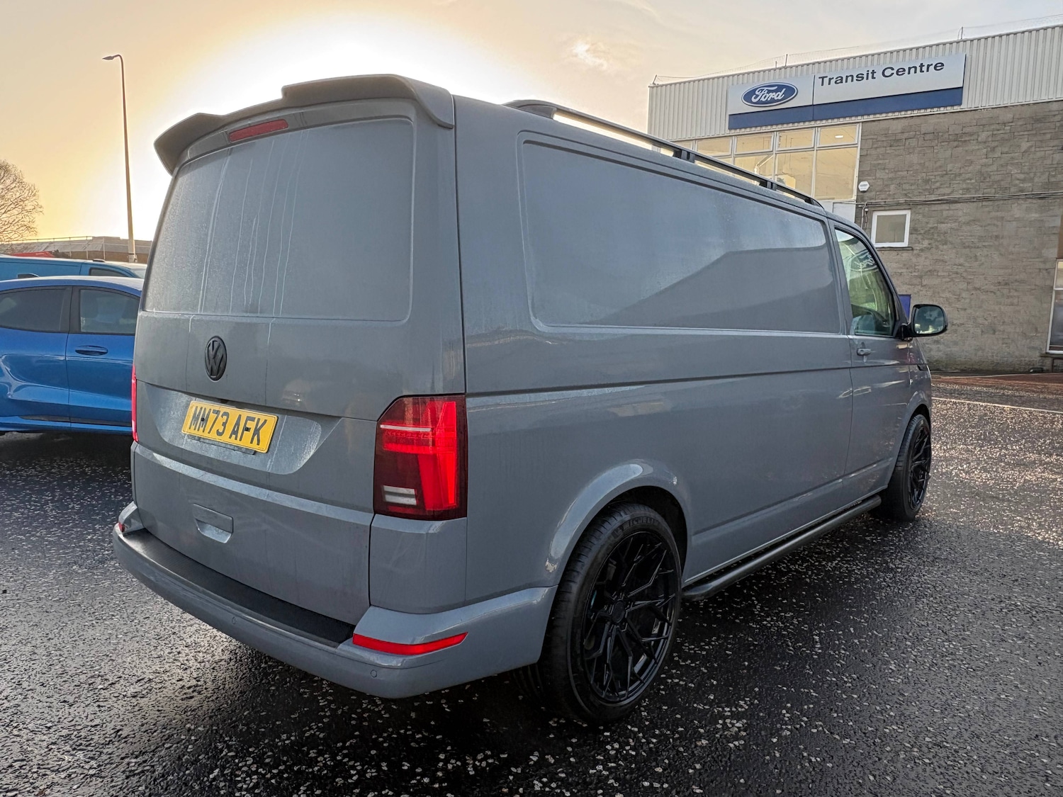 Used Volkswagen Transporter 2023 for sale - 77352201: Photo 2