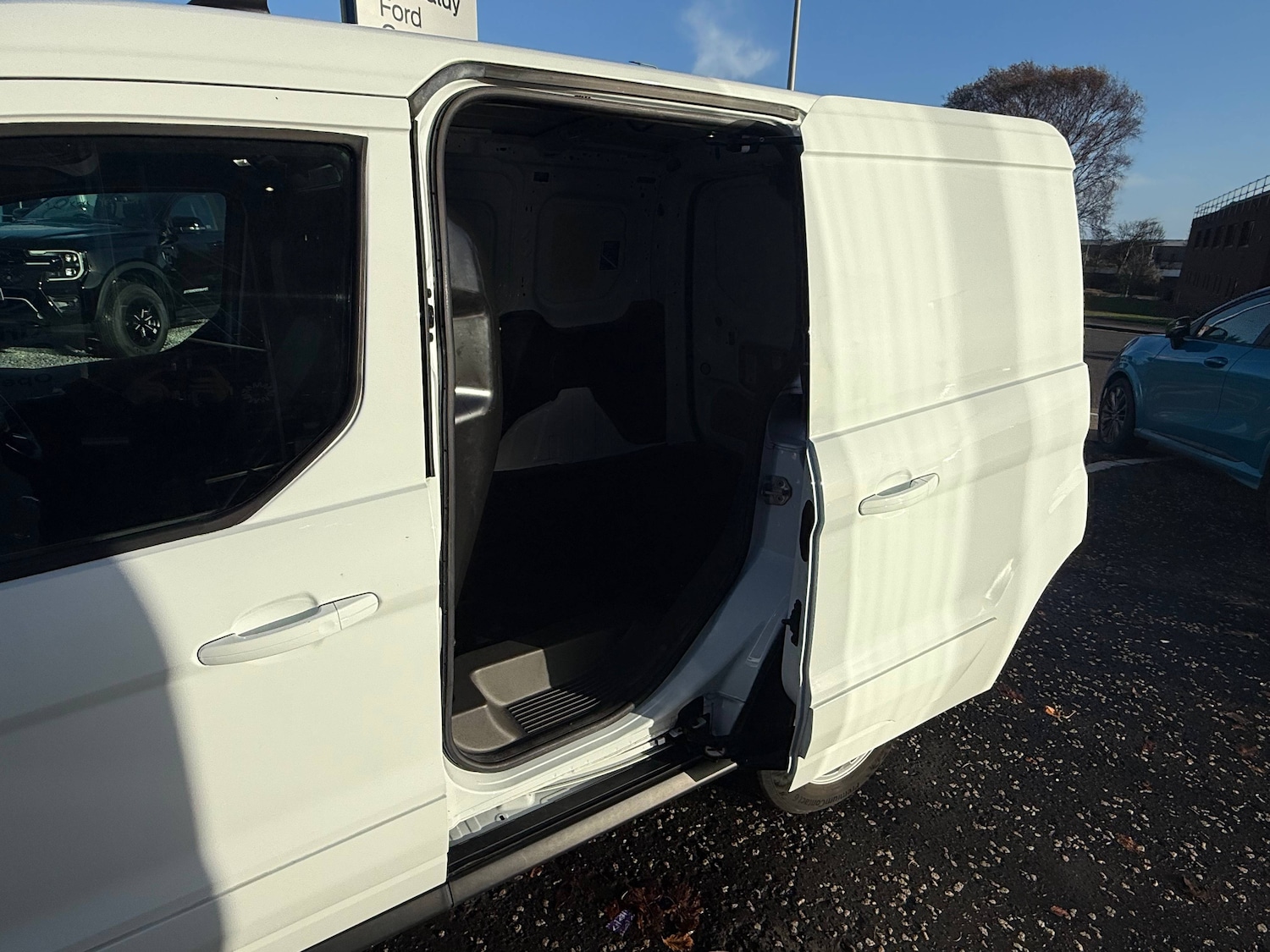 Used Ford Transit Connect 2022 for sale - 76736718: Photo 13