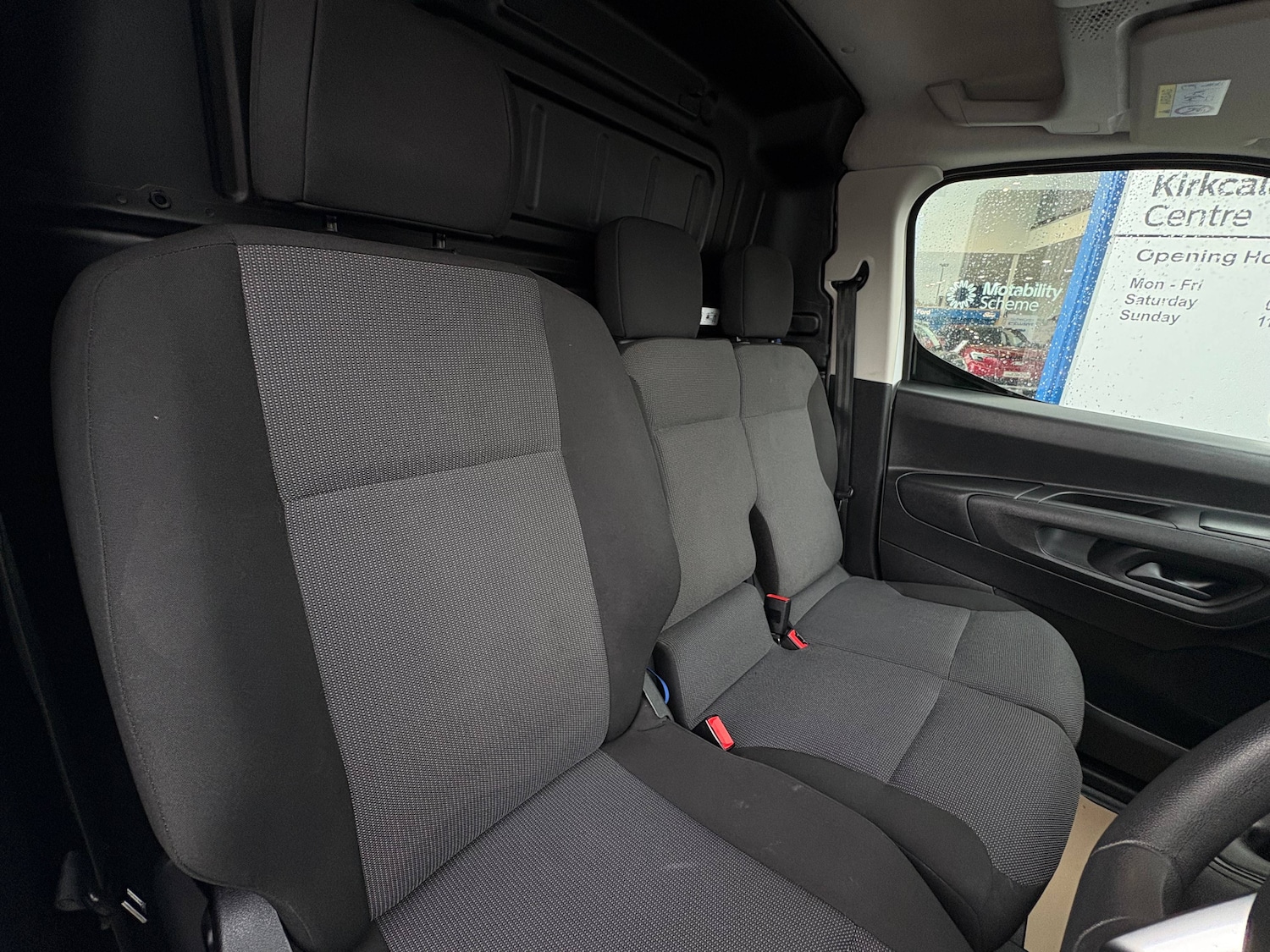 Used Vauxhall Combo 2023 for sale - 77530585: Photo 4