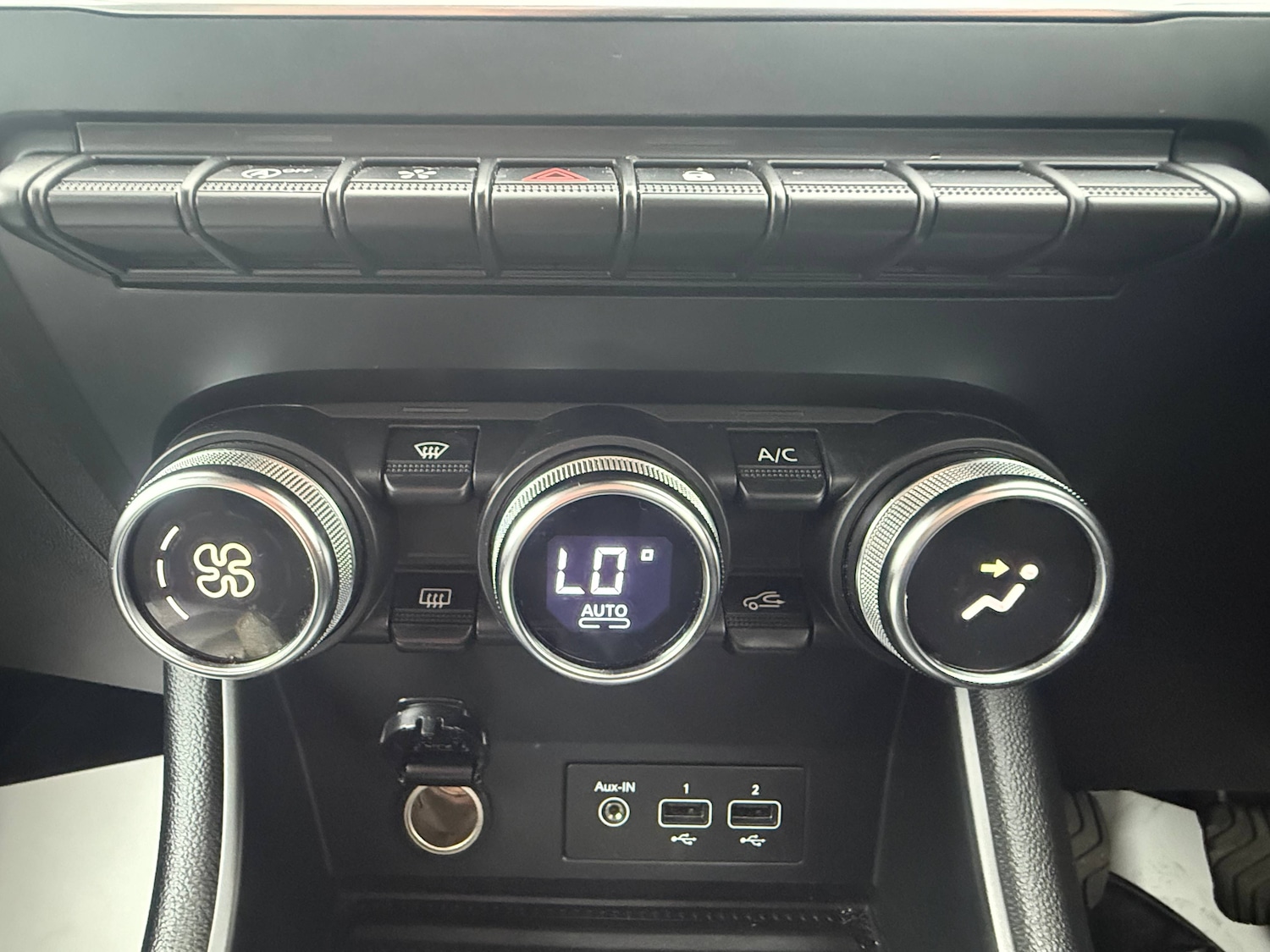 Used Renault Captur 2021 for sale - 76184792: Photo 25