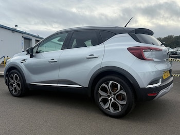 Used Renault Captur 2021 for sale - 76184792: Photo 3