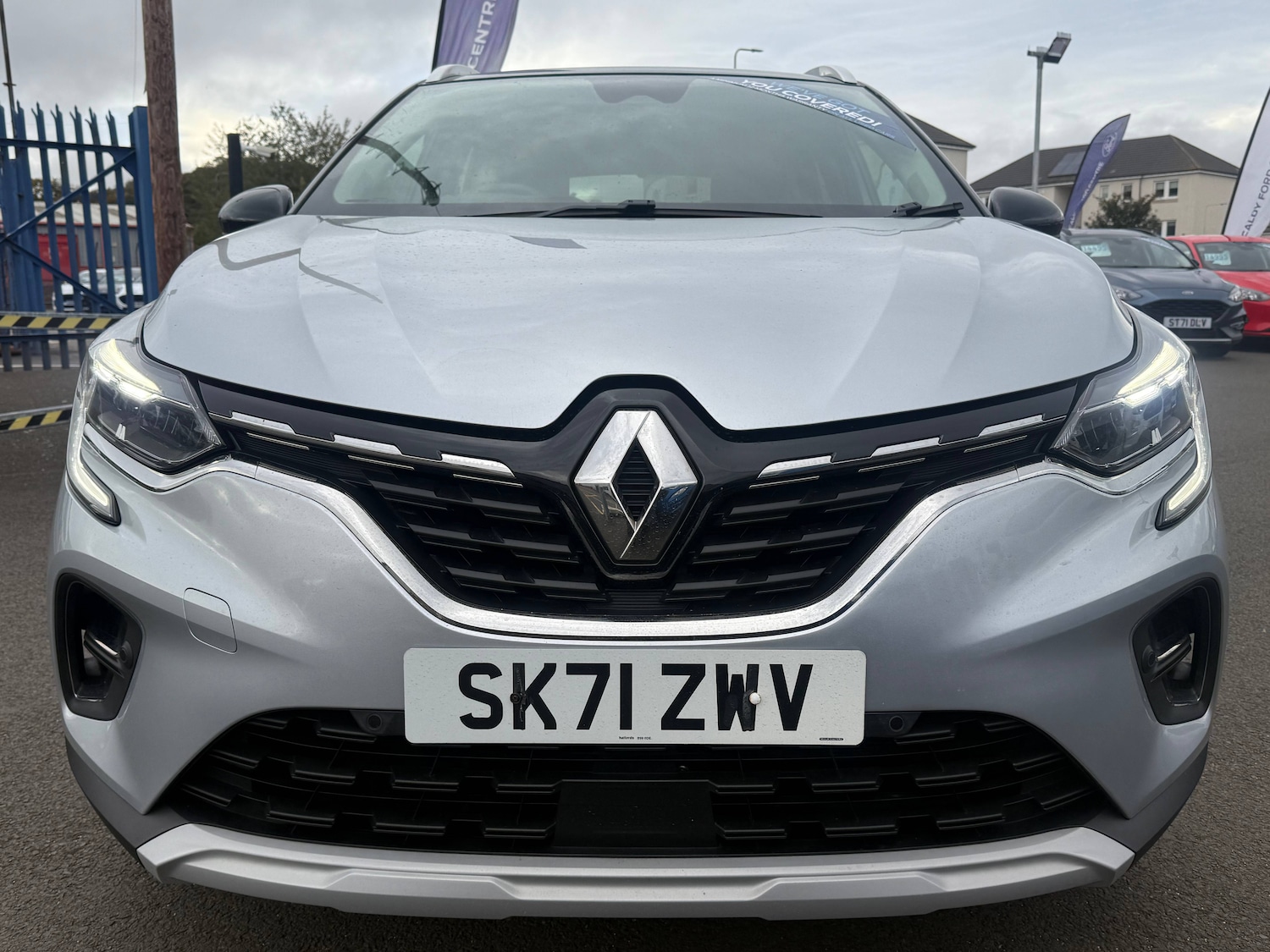 Used Renault Captur 2021 for sale - 76184792: Photo 4