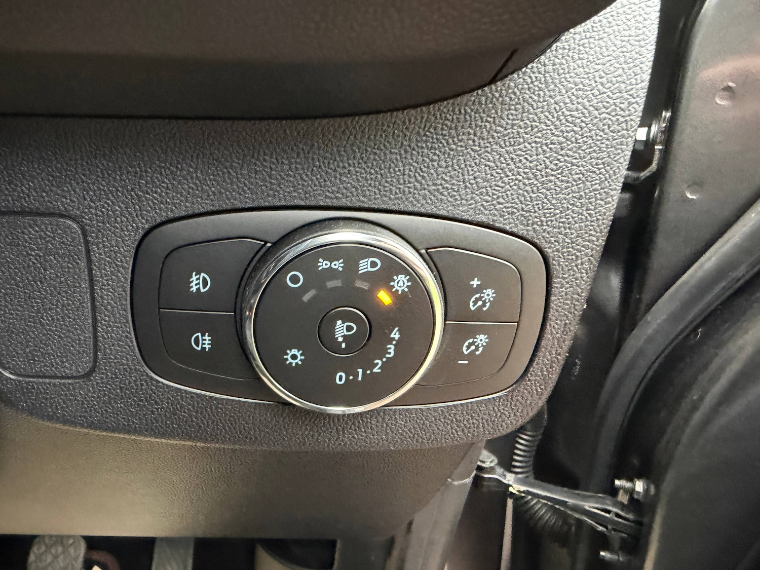 Used Ford Puma 2023 for sale - 77599217: Photo 2