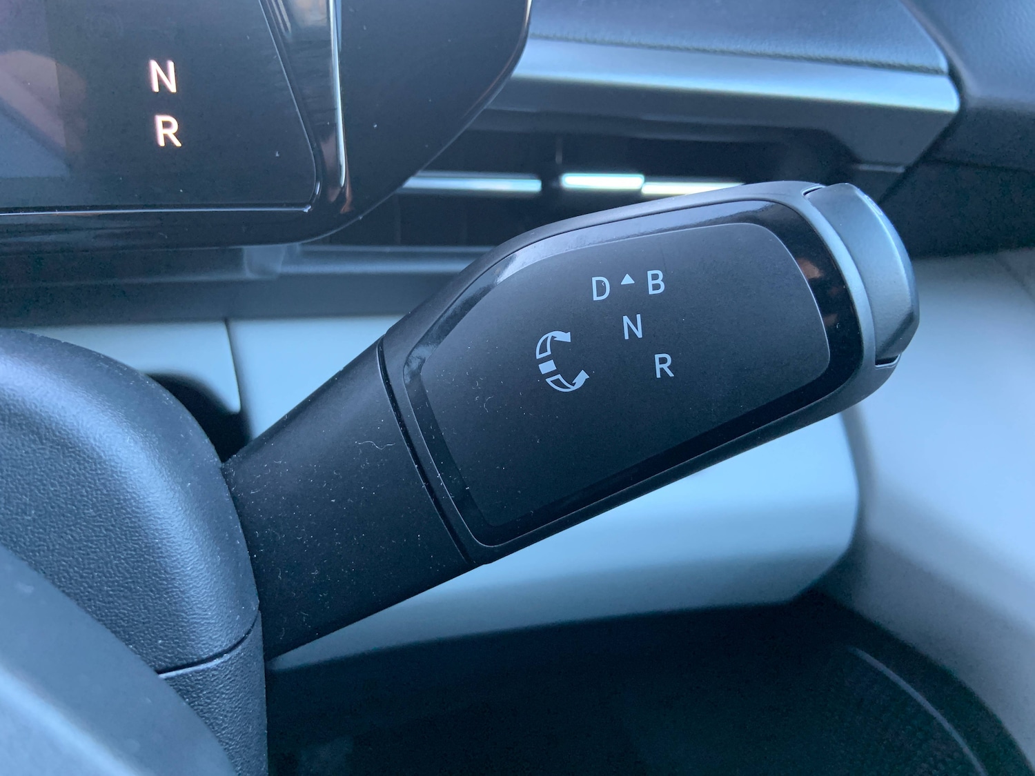 Used Ford Explorer 2025 for sale - 78123739: Photo 39