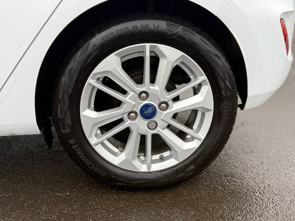 Used Ford Fiesta for sale - 73922682: Photo 28