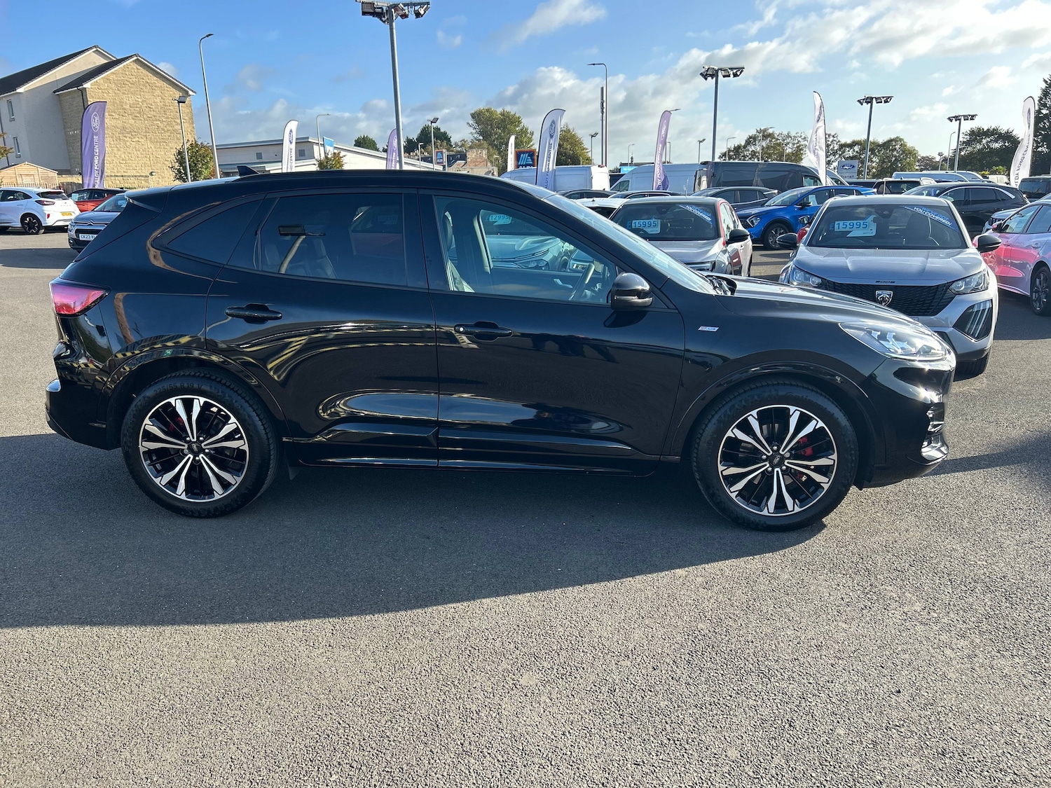 Used Ford Kuga 2022 for sale - 75997737: Photo 2