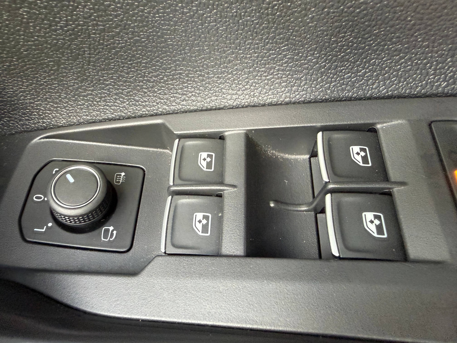 Used Volkswagen Taigo 2023 for sale - 76763379: Photo 21