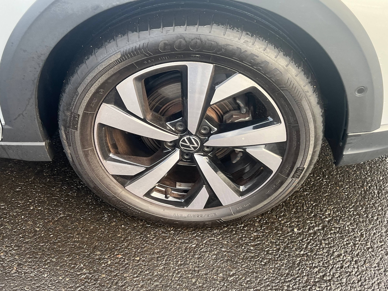 Used Volkswagen Taigo 2023 for sale - 76763379: Photo 31