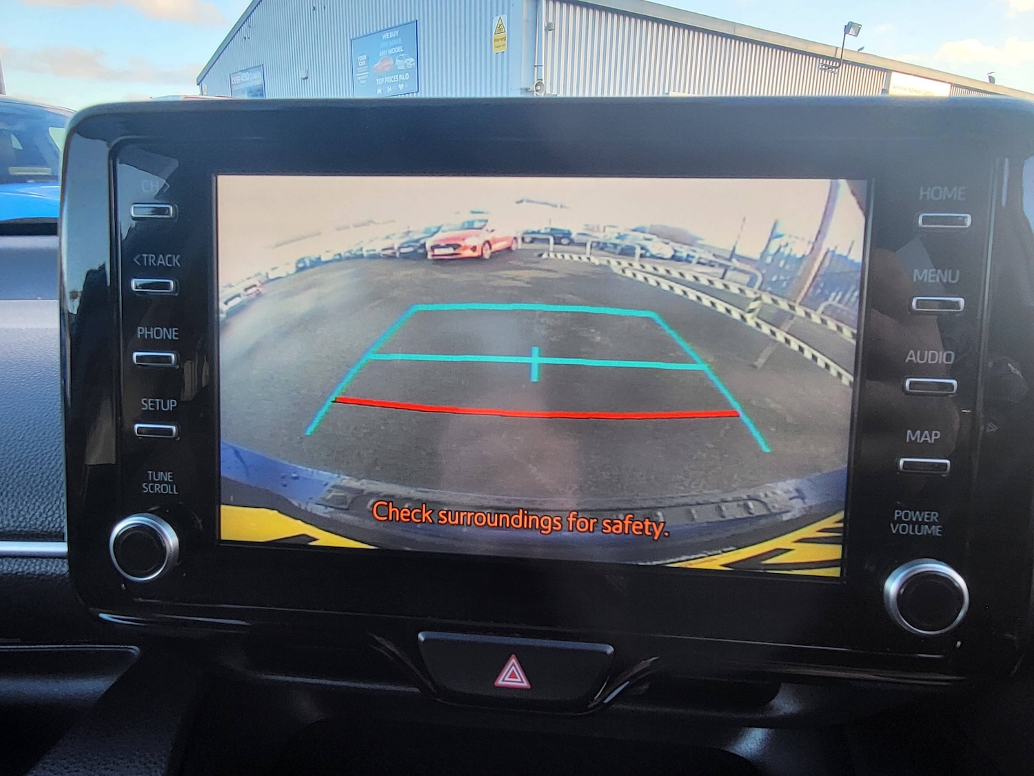 Used Toyota Yaris 2022 for sale - 77211308: Photo 11